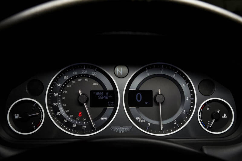 2017 Aston Martin V12 Vantage S Roadster