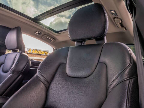 2018 Volvo S90 T5 Momentum