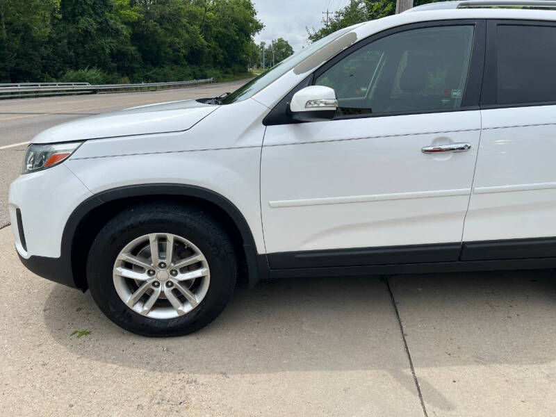 2015 Kia Sorento LX