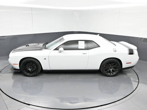 2017 Dodge Challenger R/T Plus
