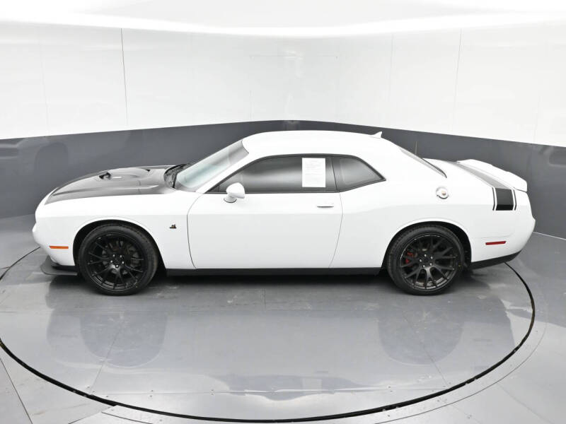 2017 Dodge Challenger R/T Plus