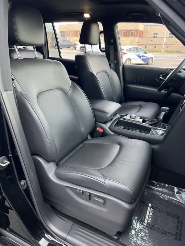 2024 Nissan Armada SL