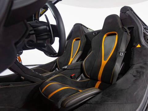 2022 McLaren 720S Spider Performance