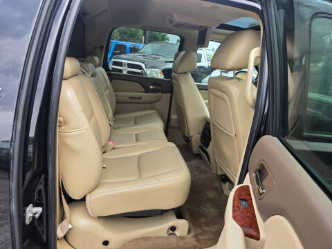 2011 Chevrolet Avalanche LTZ