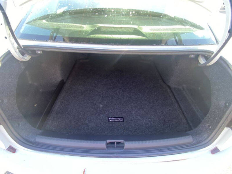 2017 Volkswagen Passat 1.8T SE