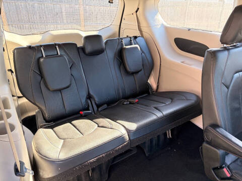 2020 Chrysler Pacifica Touring L