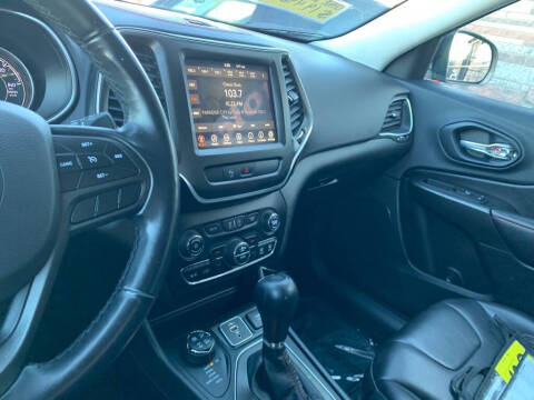 2019 Jeep Cherokee Trailhawk