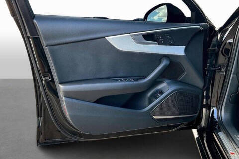 2017 Audi A4 2.0T quattro Premium Plus