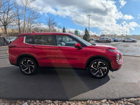 2024 Mitsubishi Outlander SE