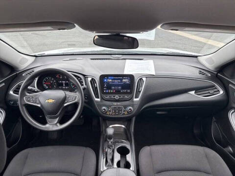 2025 Chevrolet Malibu LT