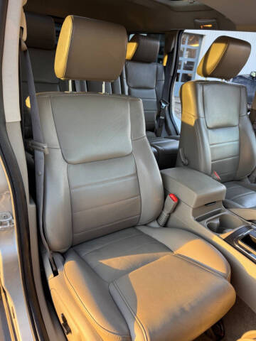 2008 Jeep Commander Sport