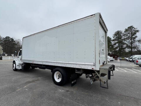 2017 Freightliner M2 106