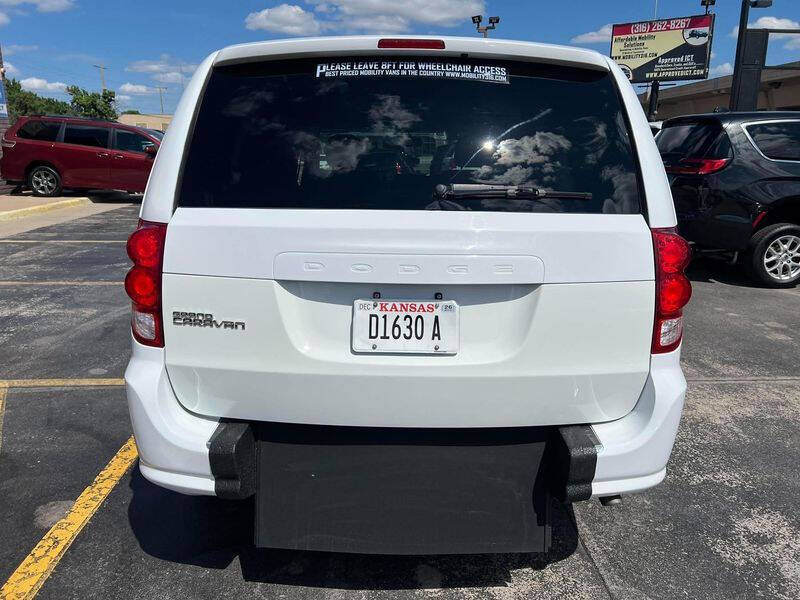 2017 Dodge Caravan