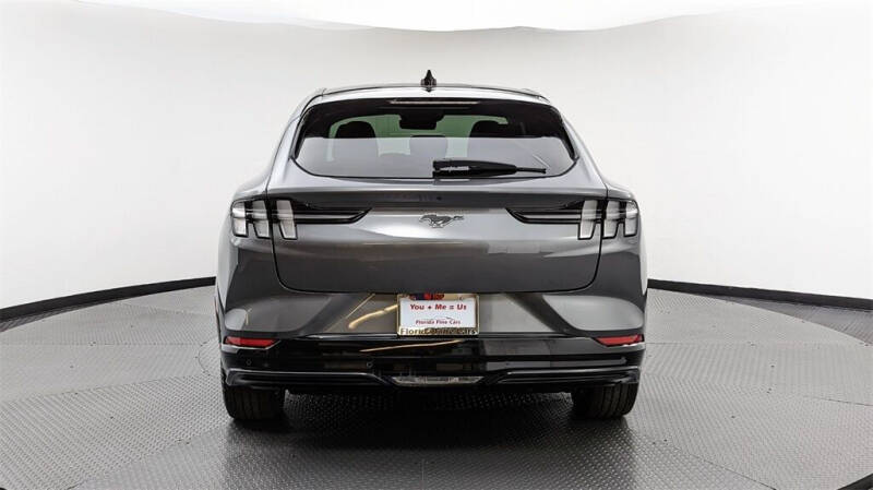 2021 Ford Mustang Mach-E Premium