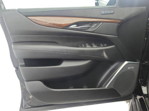 2019 Cadillac Escalade Luxury