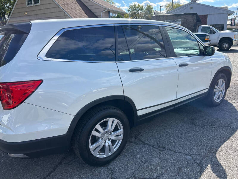 2017 Honda Pilot LX