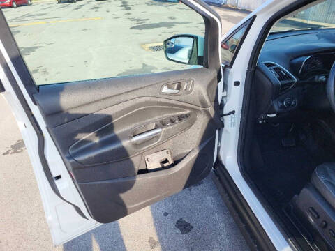 2013 Ford C-MAX Hybrid SEL