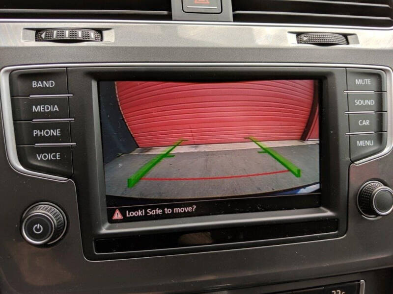 2016 Volkswagen e-Golf SE