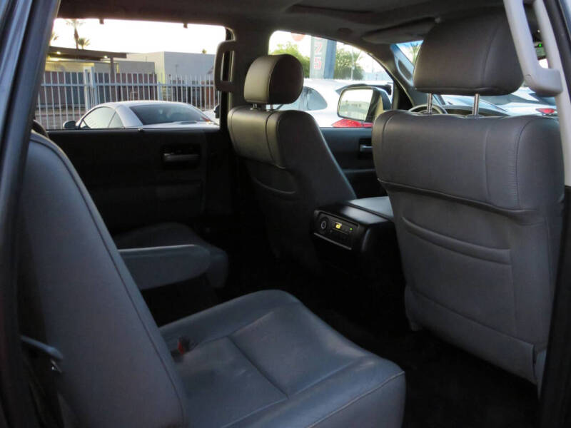 2015 Toyota Sequoia Limited