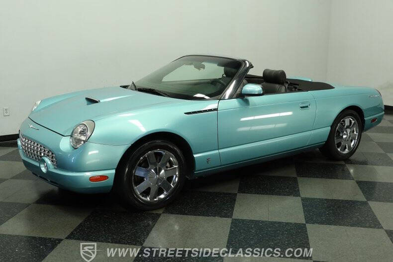 2002 Ford Thunderbird Deluxe
