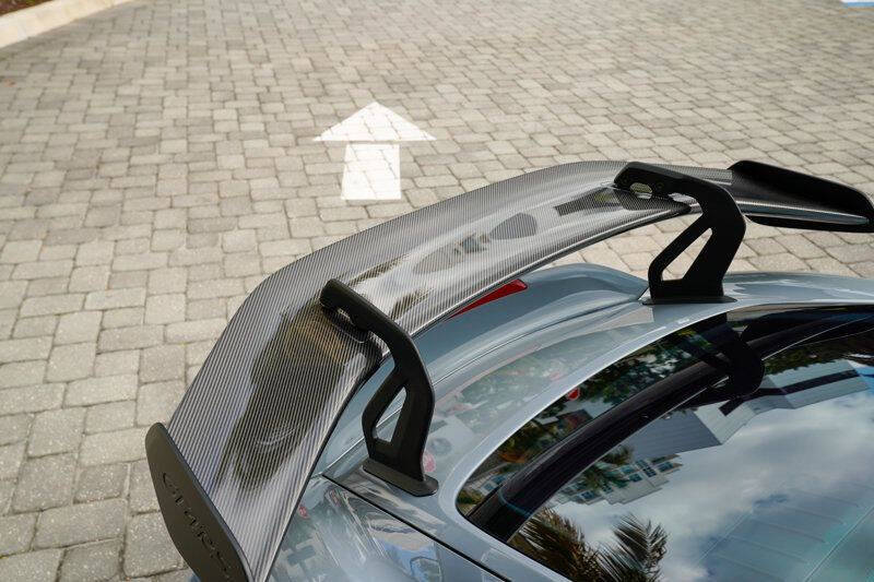 2024 Porsche 718 Cayman GT4 RS