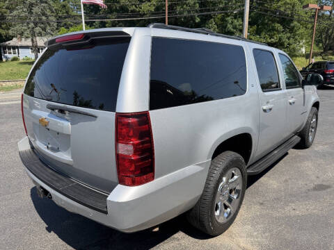 2013 Chevrolet Suburban LT