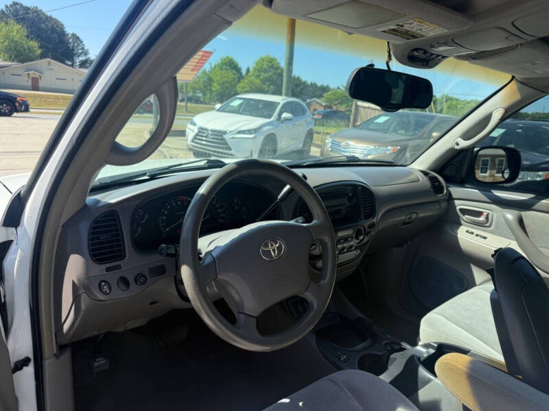 2006 Toyota Sequoia SR5