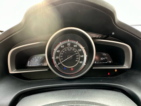 2016 Mazda MAZDA3 i Touring