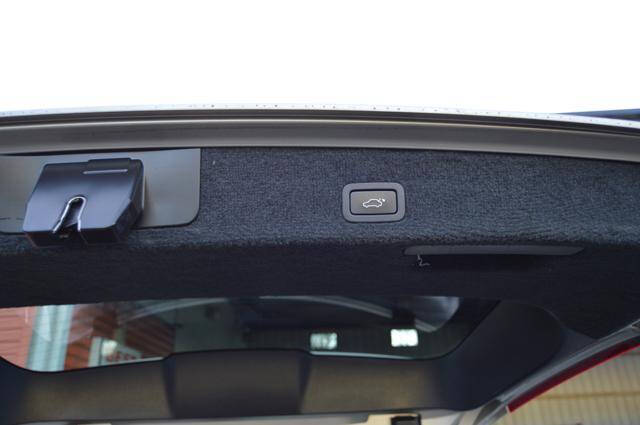 2016 Volvo XC70 T5 Drive-E Premier