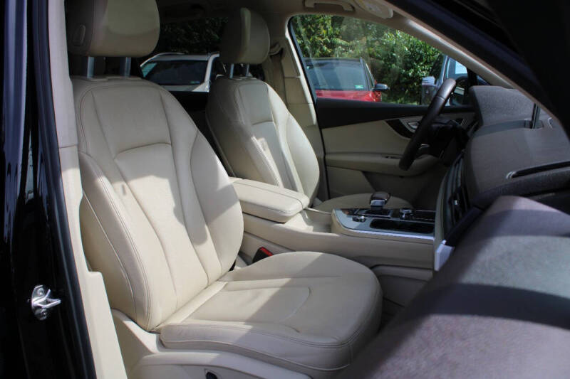 2018 Audi Q7 2.0T quattro Premium Plus