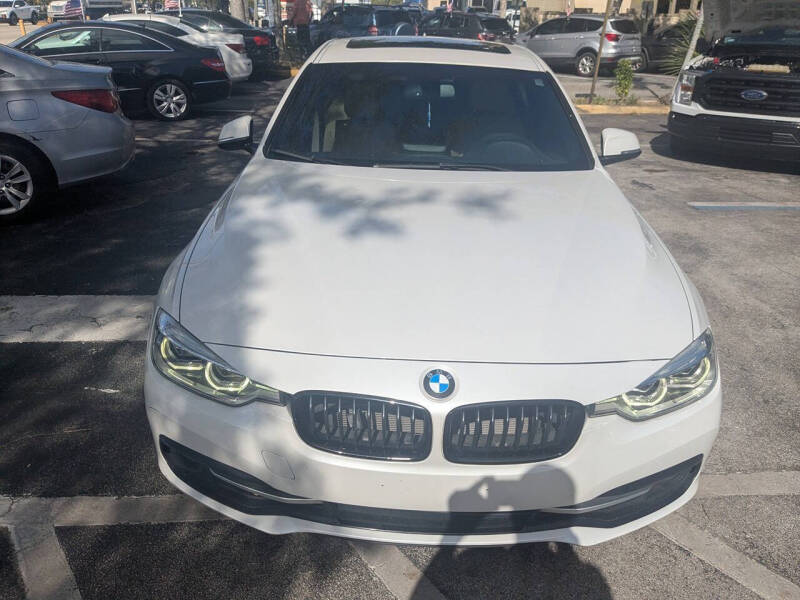 2018 BMW 3 Series 330i xDrive