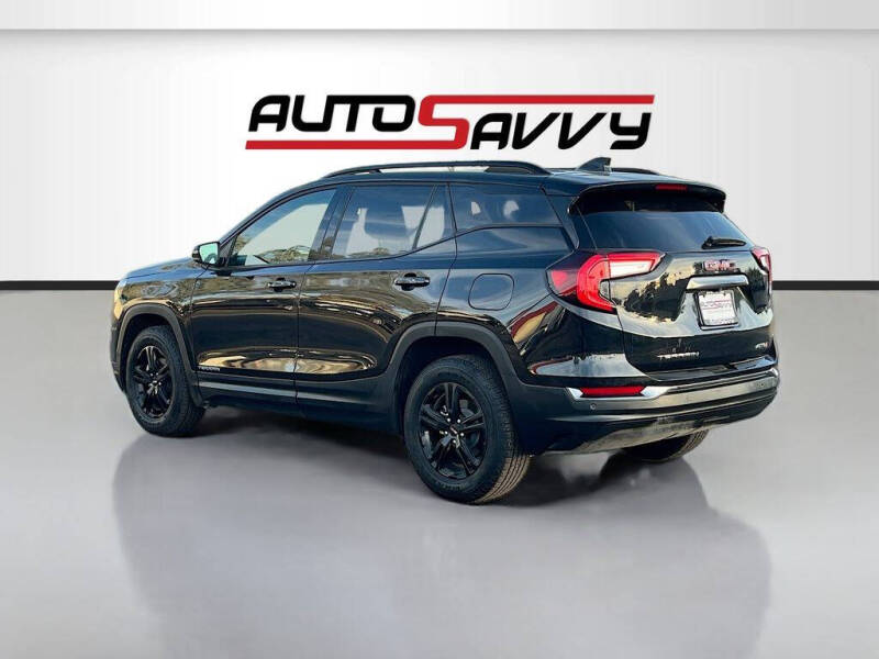 2024 GMC Terrain AT4