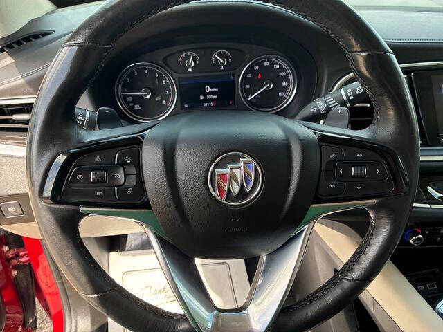 2023 Buick Enclave Essence