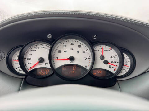 2001 Porsche 911 Carrera