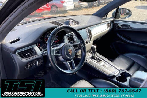 2017 Porsche Macan