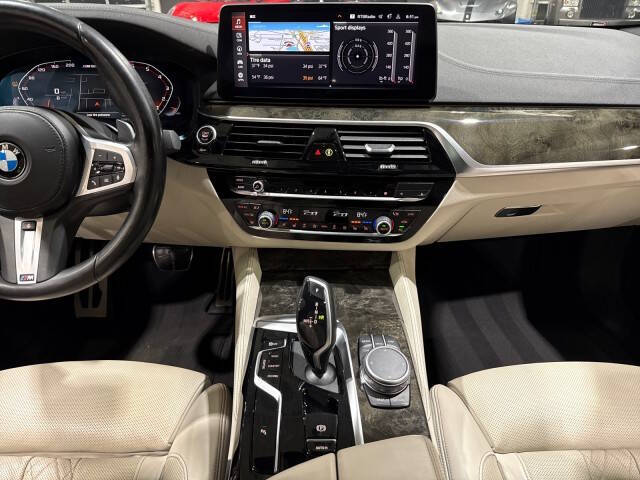 2021 BMW 5 Series M550i xDrive