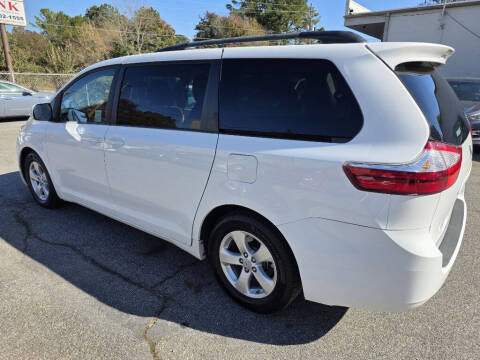 2015 Toyota Sienna