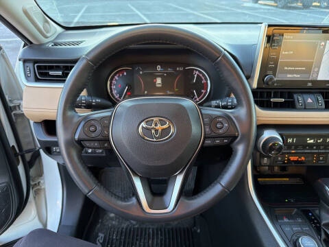 2020 Toyota RAV4 Limited