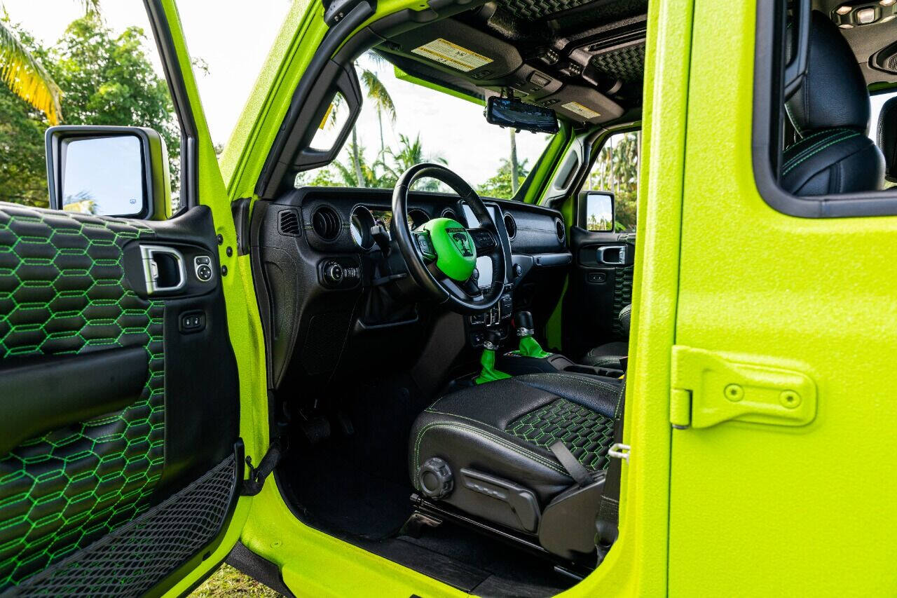 2022 JEEP Gladiator Pickup - $147,995