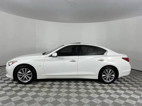 2014 Infiniti Q50 Premium