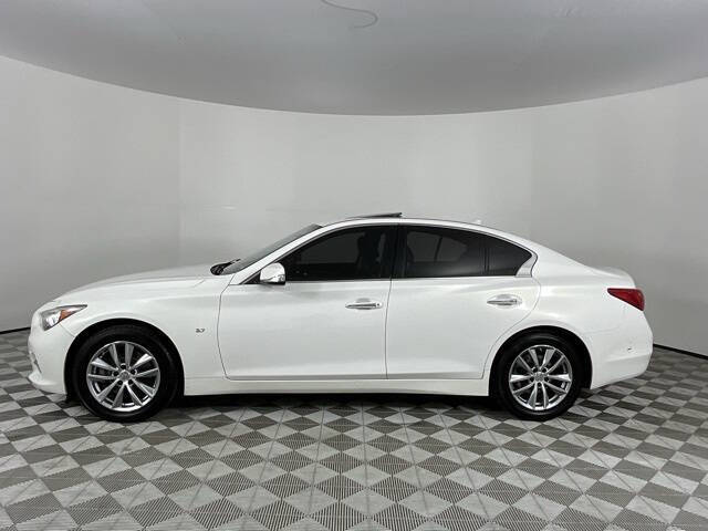 2014 Infiniti Q50 Premium