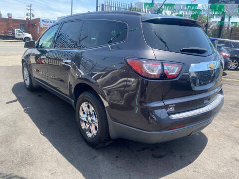 2014 Chevrolet Traverse LS
