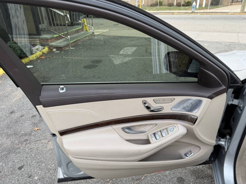 2015 Mercedes-Benz S-Class S 550 4MATIC