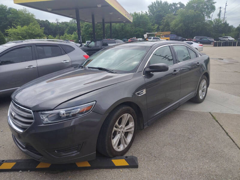 2015 Ford Taurus SEL