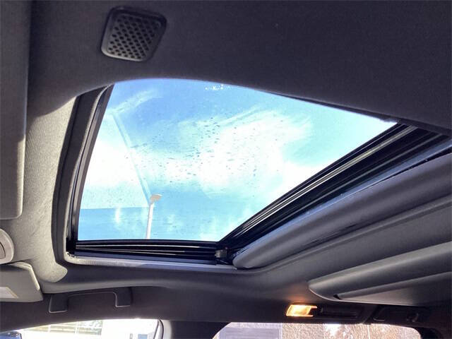 2022 Toyota Sienna XSE 7-Passenger