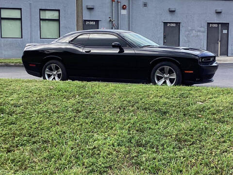 2019 Dodge Challenger SXT