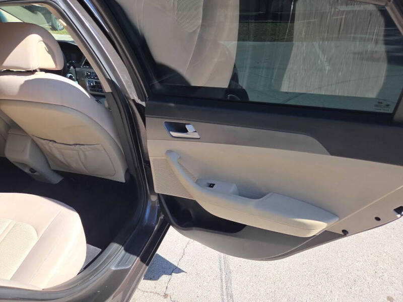 2011 Hyundai Sonata SE