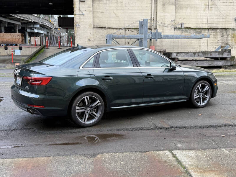 2017 Audi A4 2.0T quattro Premium Plus