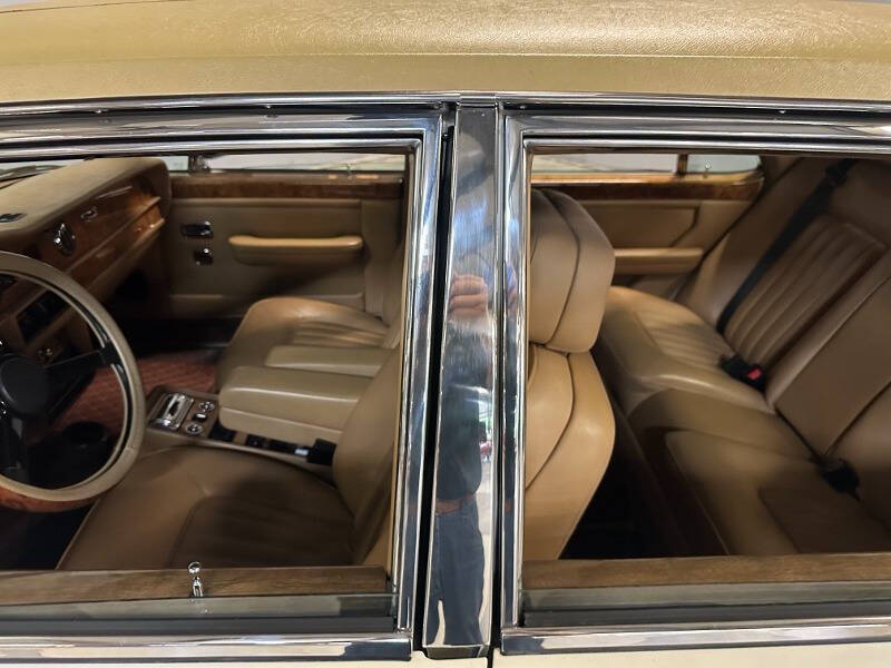 1987 Rolls-Royce Silver Spur