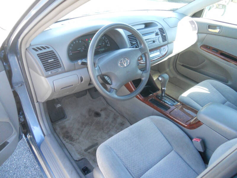 2002 Toyota Camry XLE photo 15